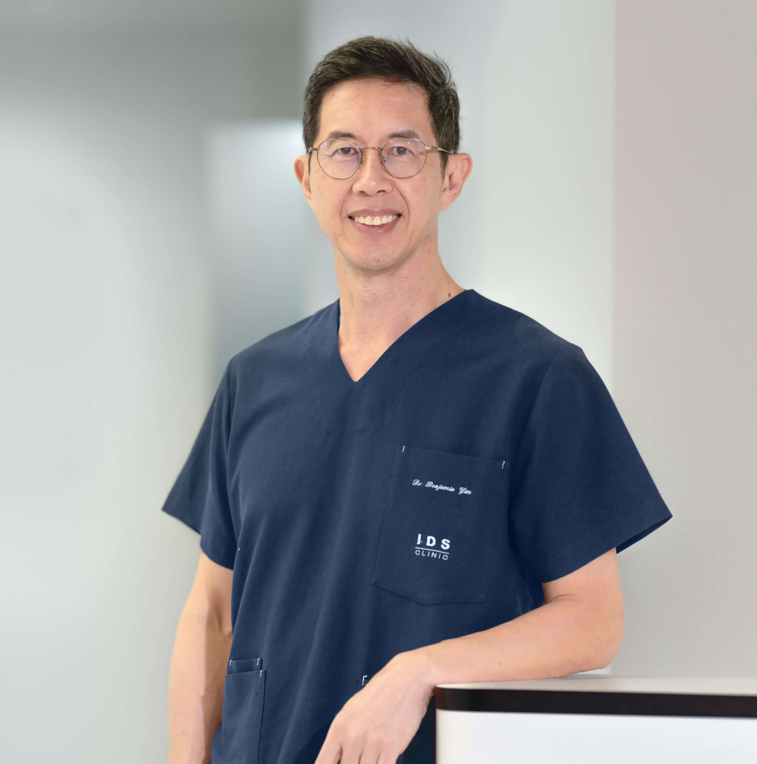 Portrait of Dr Ben Yim at IDS Clinic Singapore