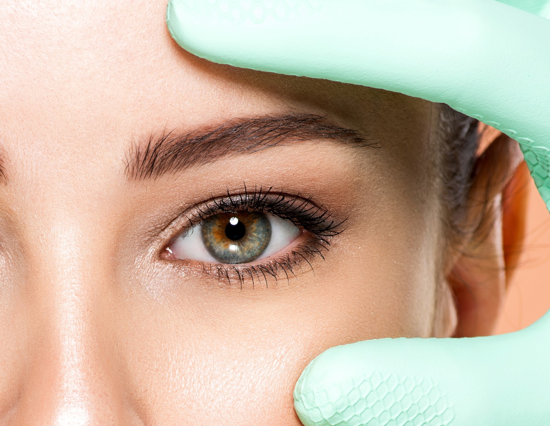 Close-up image showing dark circles under the eyes